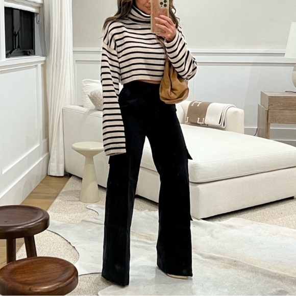 Edikted Black and cream Striped cropped turtleneck Sweater - Picture 8 of 11